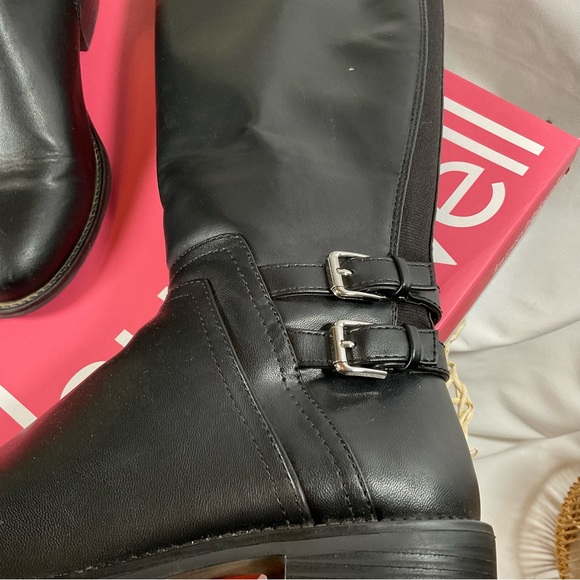 Lauren Blakwell Women’s Classic Knee-High Boots - Size 7.5, Elegantly Used - Picture 6 of 9